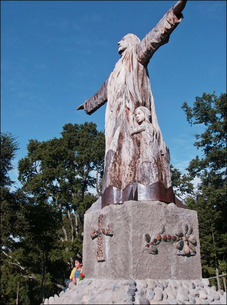 Cristo de Madera , Pucon - CHILE / por: Jorge campos vivallos by JORGE CAMPOS VIVALLOS/ fromPucon