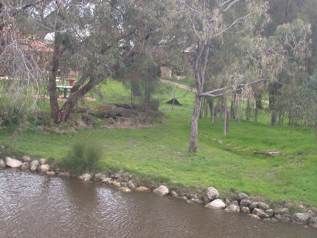 Murray River from the bridge by CallMeGeneric