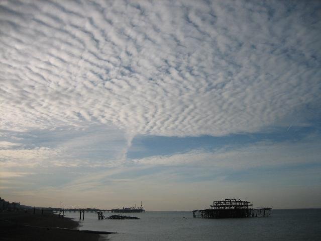 Pier in Brighton by KdJ