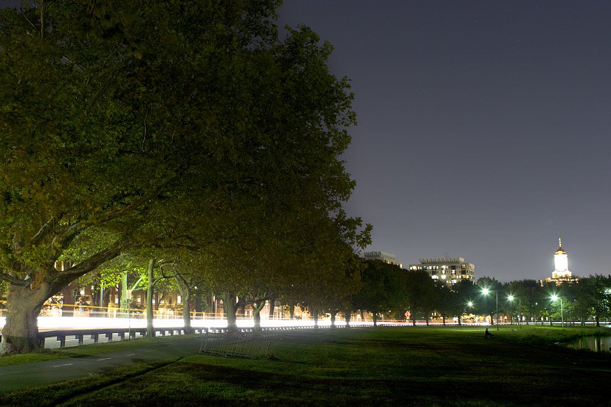 Memorial Drive at Night by tobogranyte