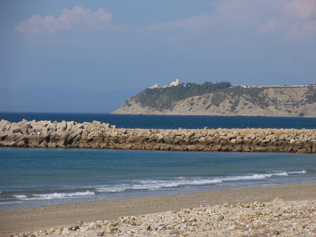 Cabo de Malabata by Tomás Paz