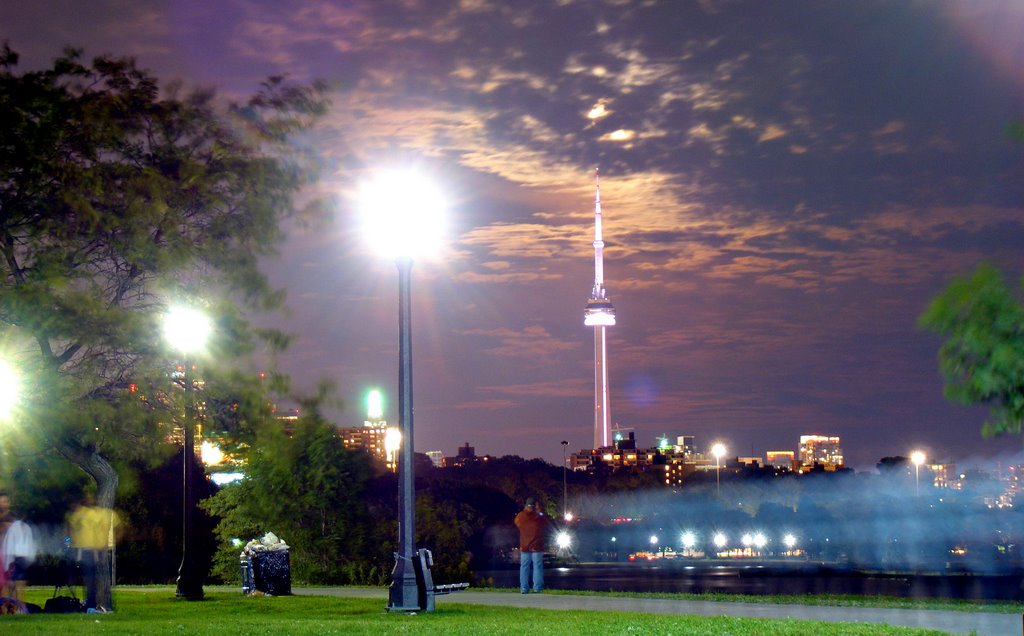 DSC00423 NE view at night by Volkan YUKSEL