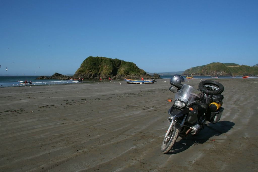 The Pinguinera Islotas de Punihuil, a breeding sanctuary for Humboldt and Magellan penguins by http://timtraveler.com