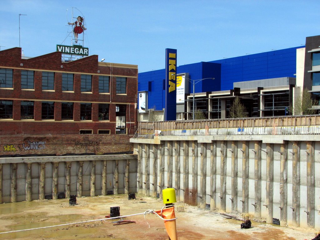 Skipping Girl sign with Ikea and the Victoria Gardens Shopping Centre on the right (2009) by Muzza from McCrae