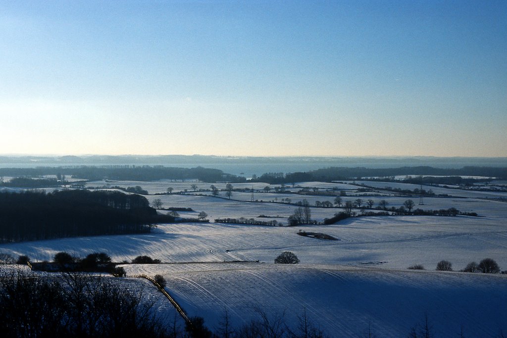 Blick vom Hessenstein Richtung Selenter See by J. Adam