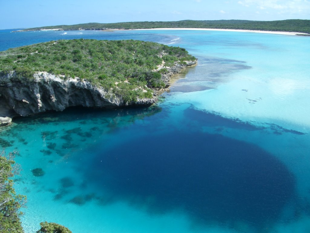 Dean's Blue Hole by Basti