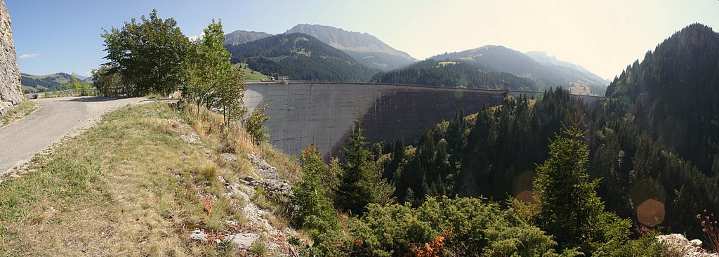 Dam 'Hongrin Nord', Vaud (Switzerland) [2009-09-10] by Christoph Gasche