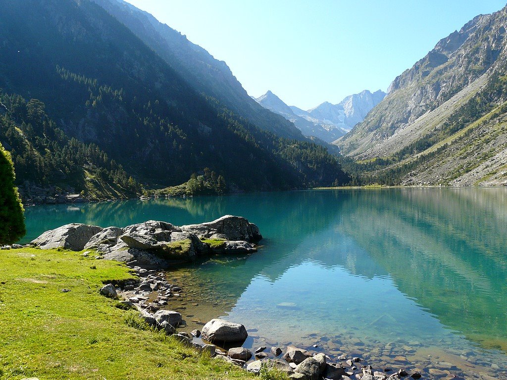 France, le Lac de Gaube au pont d'Espagne by Roger-11