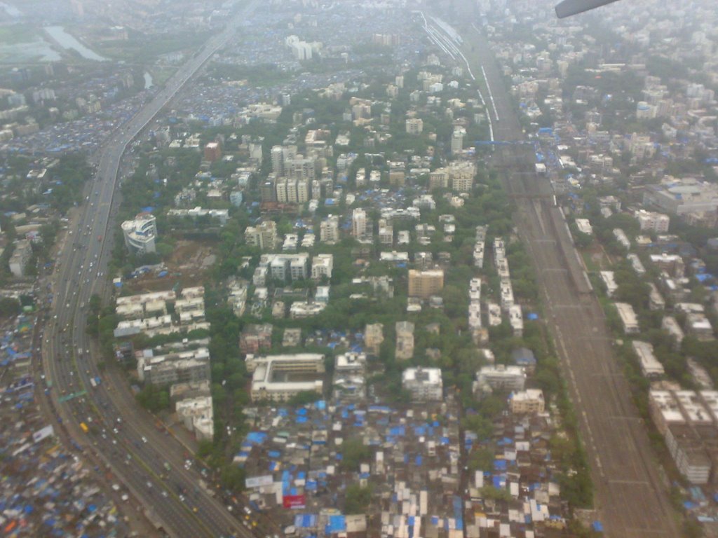 Mumbai (Aerial) by Shrung JV