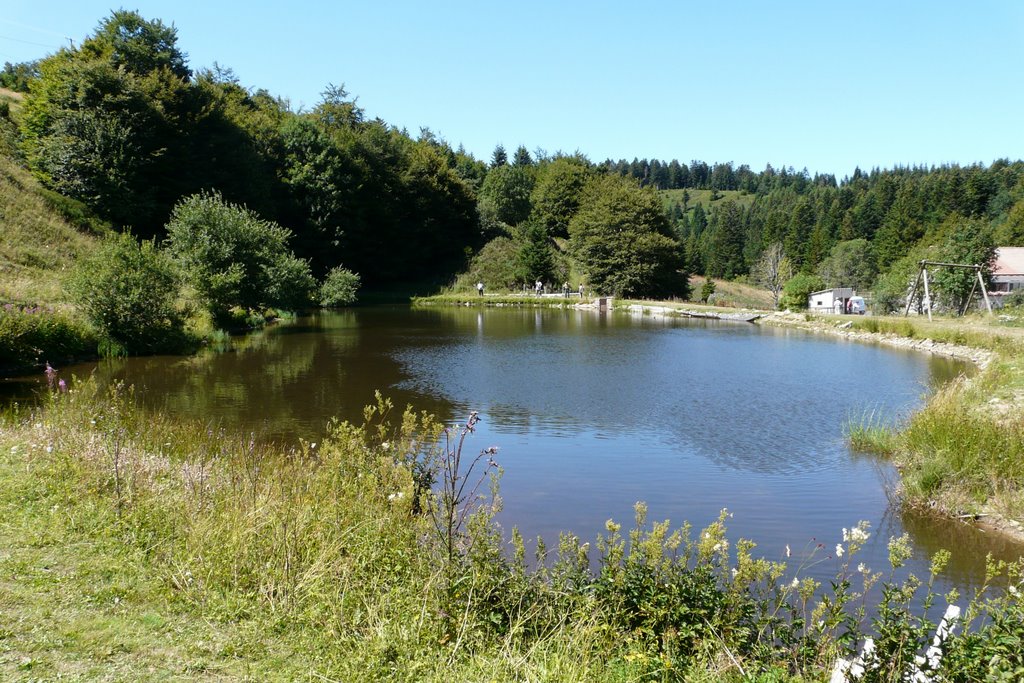 Le lac de Prat Sauvage, Ardèche by Bernard Bost