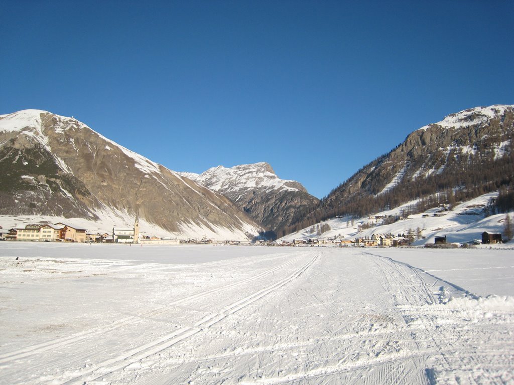 Livigno - Paesaggio 2 by Alessandro Padovani