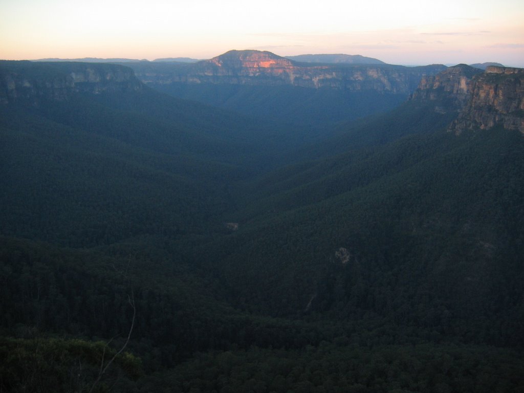 Dusk, evans lookout by Cjewiss