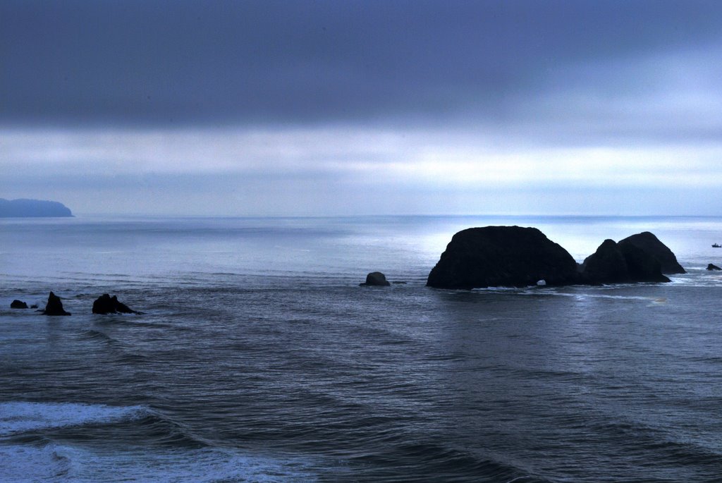 Three Arch Rocks by ReiSoleil