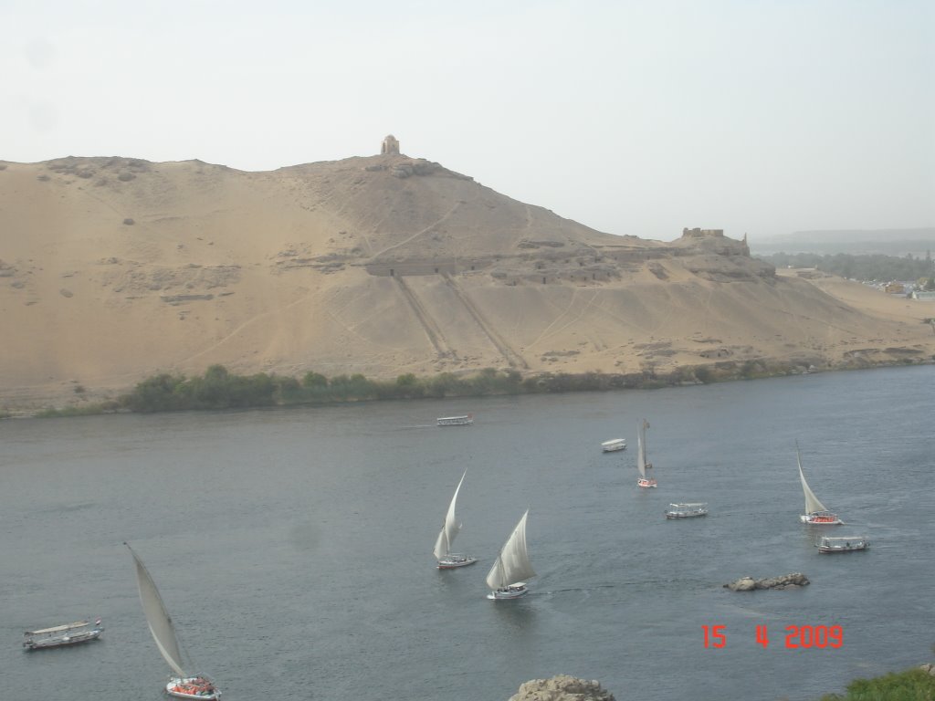 View from Movempick Hotel - Nilo River and desert #sc by Cassio Scomparin