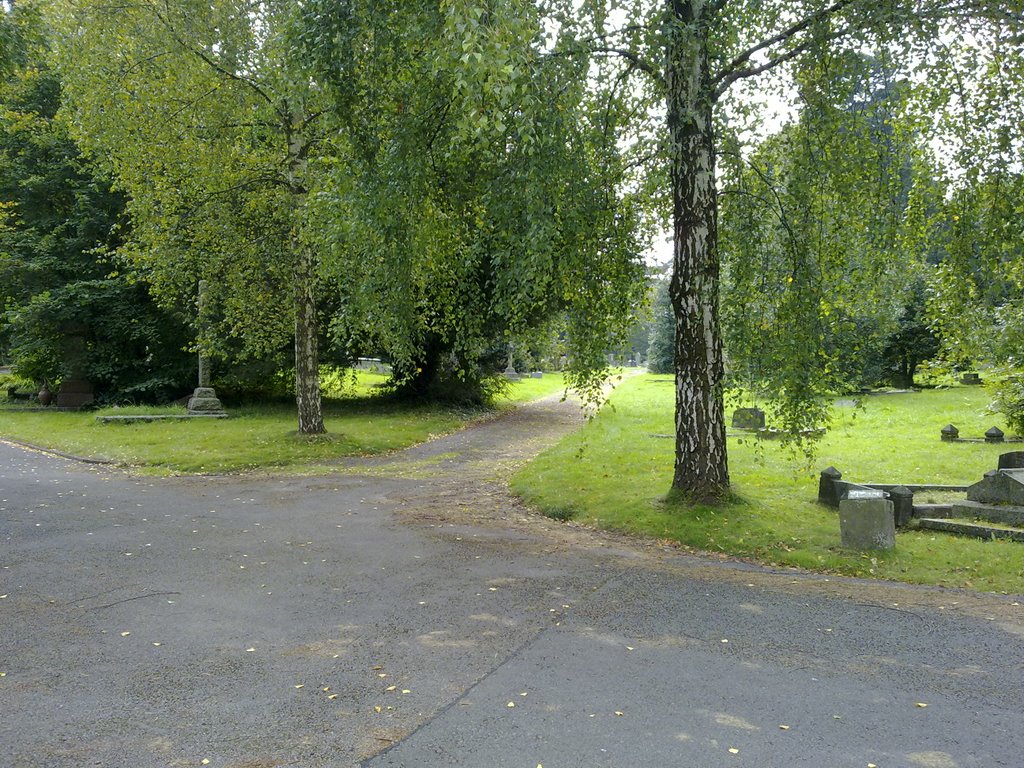 Cathays Cemetery by welshcake