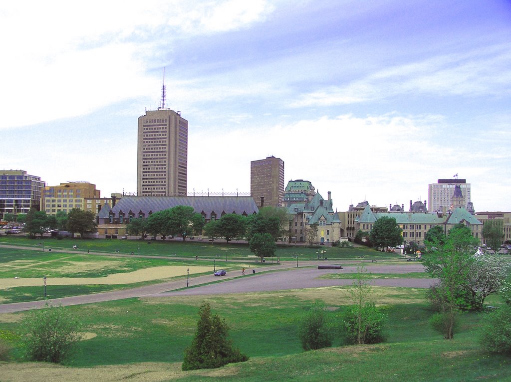 Québec skyline vu des Plaines d'Abraham by diorama96