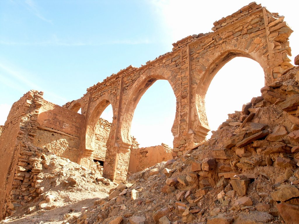 Ksar de Taouiala by Nabil Benmoussa