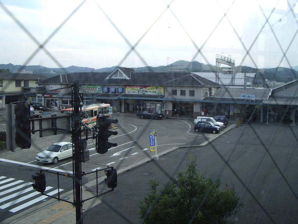 Toyooka train station by patapon