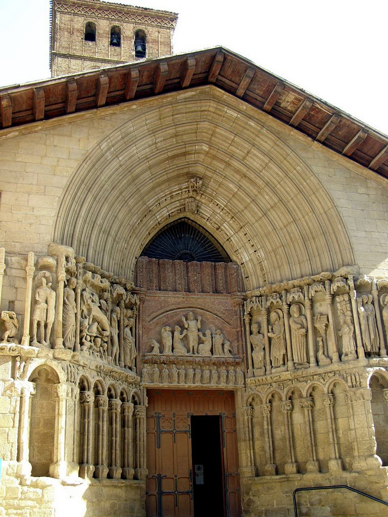 Logroño, La Rioja, España by Antonio Alba