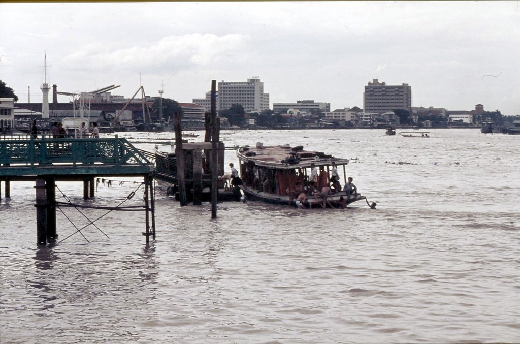 Old Bangkok by Steffen Röhner