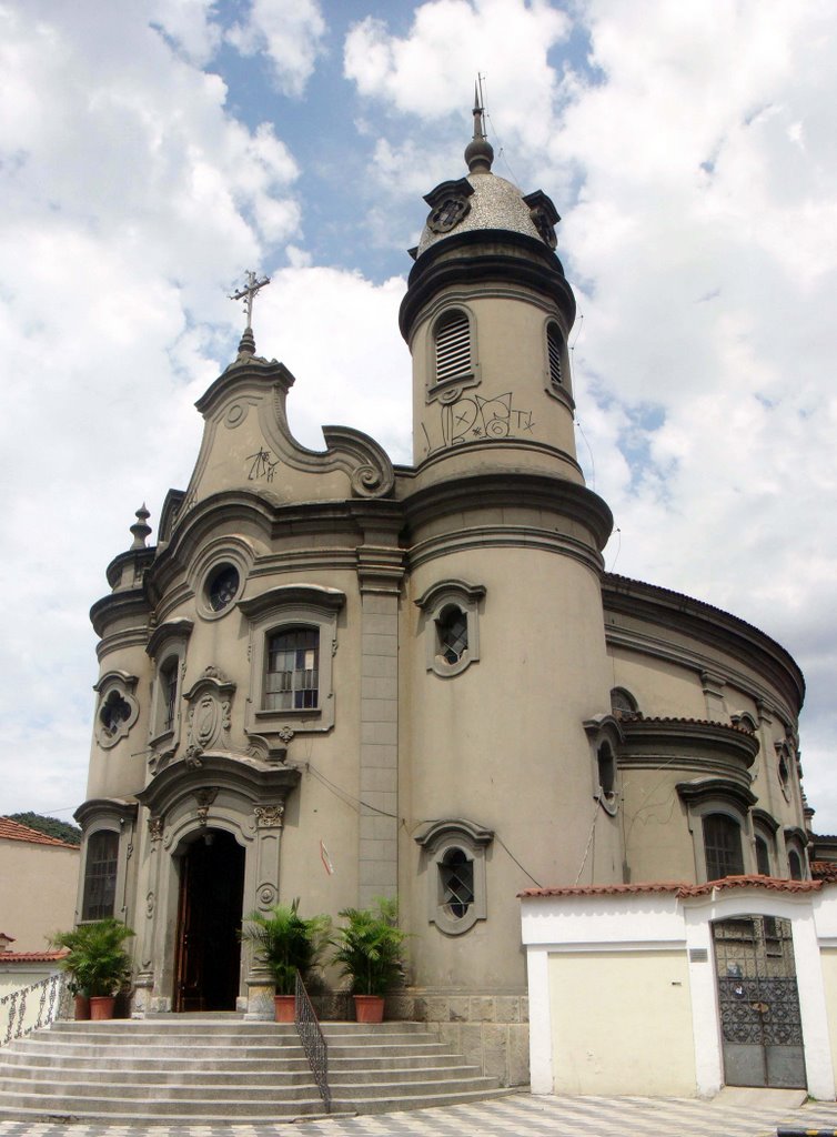 Igreja de São João Maria Vianney 01 by Marcelo Tombesi Guedes