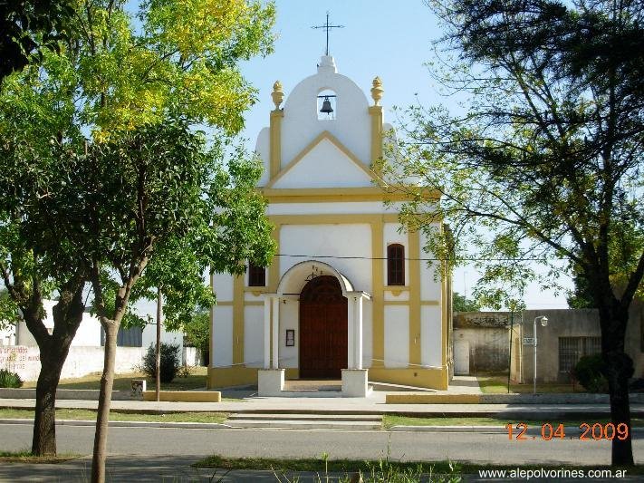 Gonzalez Moreno - Iglesia ( www.alepolvorines.com.ar ) by alepolvorines