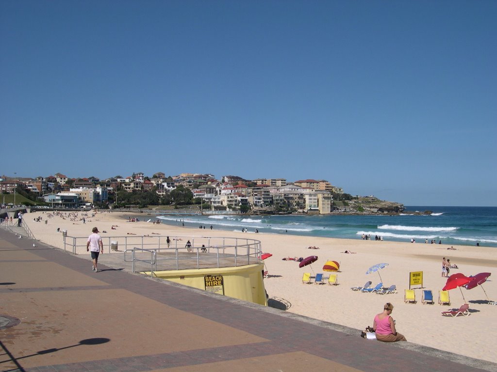 Bondi Beach by Merchford