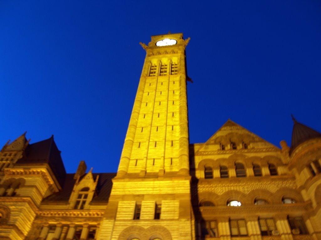 Old City Hall Courts, Toronto, Ontario by Richard Hughes