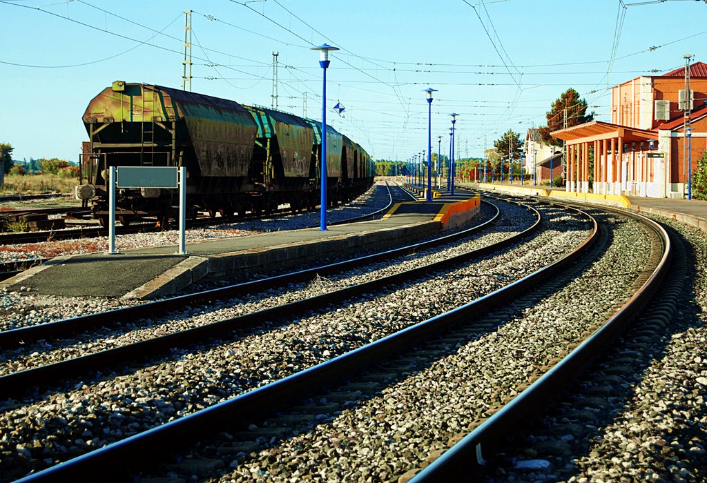 Estación de Alar del Rey by Kuervoloko