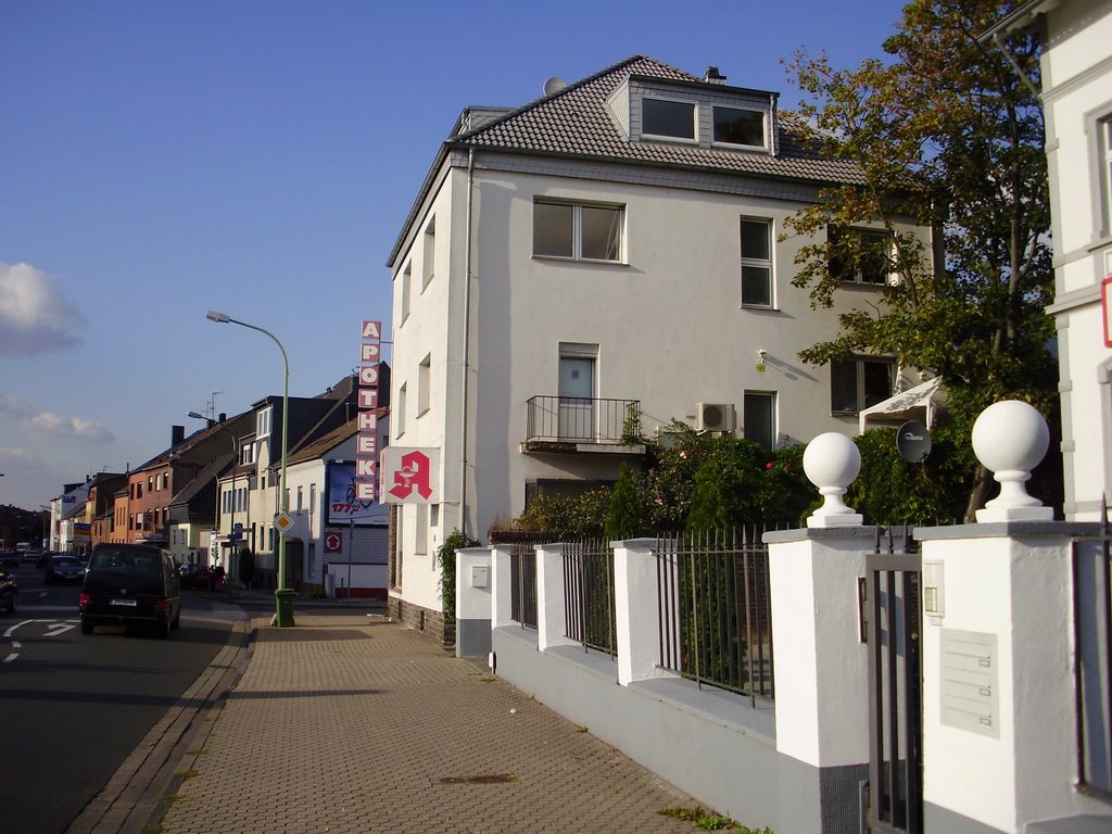 Birkesdorf - Apotheke Nordstraße by Franz Schaaf