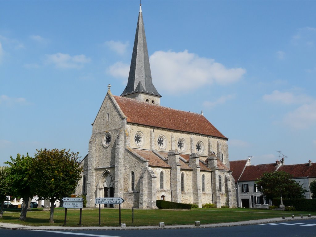 Villeneuve le comte L'église by Daniel Pelletier