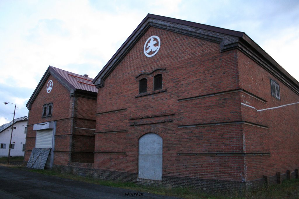 Warehouse of brick masonry 赤レンガ倉庫(髭つき) by namimasa