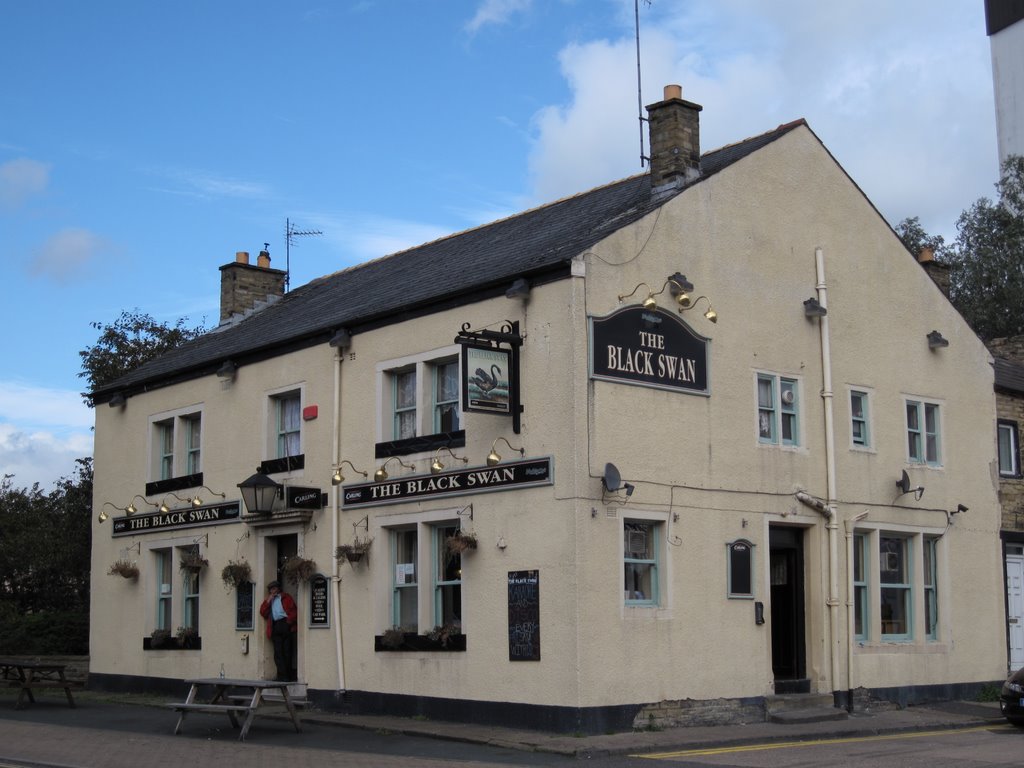 The Black Swan, Brighouse by alastairwallace