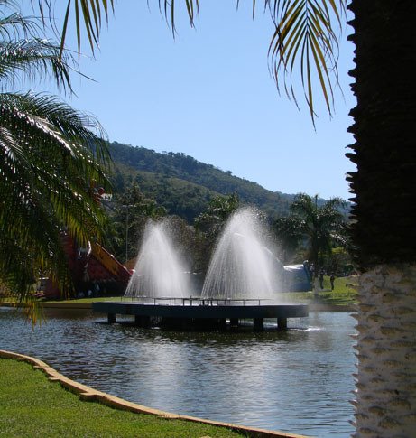 Aguas e Lindoia - Sao Paulo - Brasil - Praca Adhemar de Barrsos - AGM by Aridelson Muller