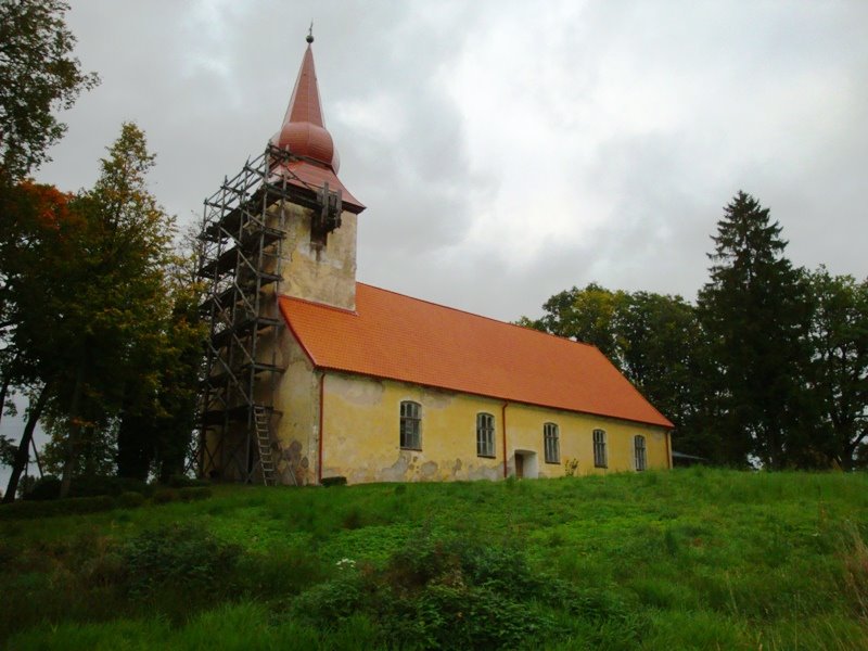 Arsaisi church (AD1255) by ainars brūvelis