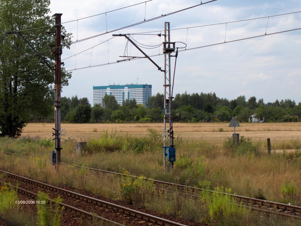 Lodz Hospital (viem from the Wroclaw - Warsaw train) by framant