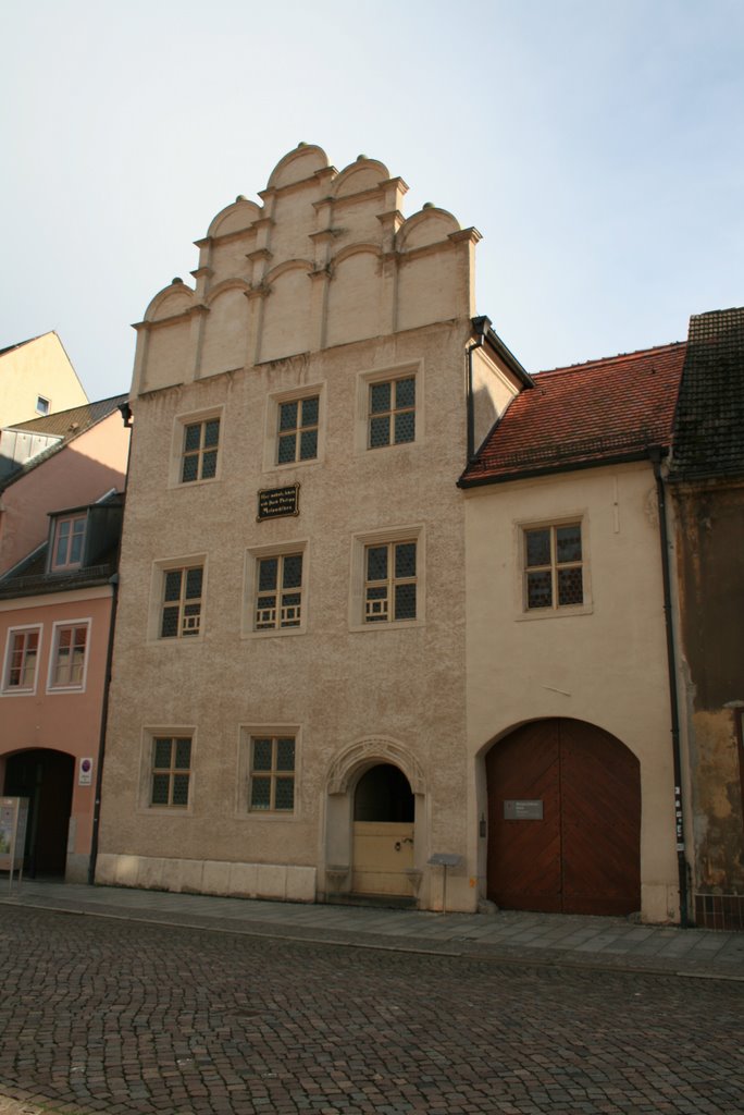 Lutherstadt Wittenberg: Geburts-, Wohn- und Sterbehaus des Gelehrten und Lutherfreundes Philipp Melanchthon (*1497, +1560); aufgenommen Juli 2009 by bergameise