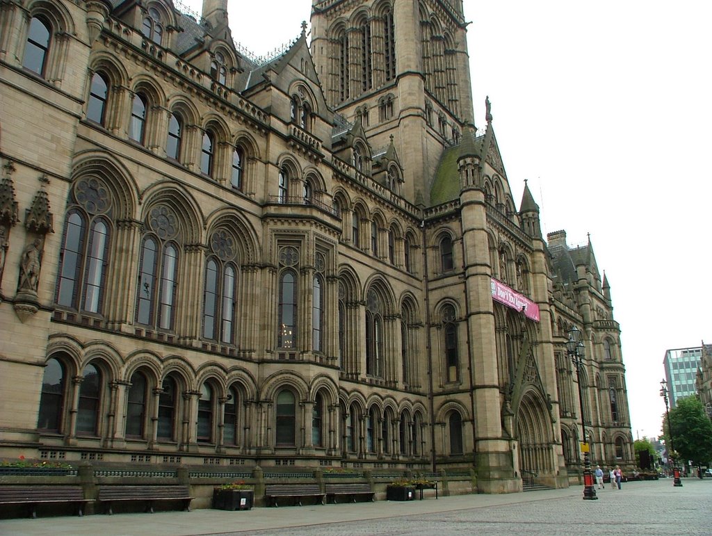 Town Hall, Manchester. by Martin Langford