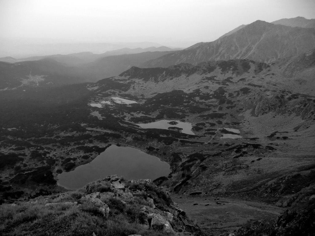 Zielony Staw (1674m) from Beskyd (2014m) by Jan Madaras