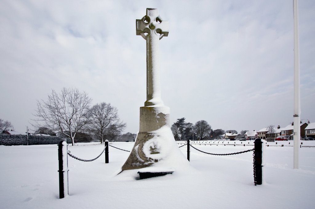 Hatfield Heath First World War Memorial by martinsturgess