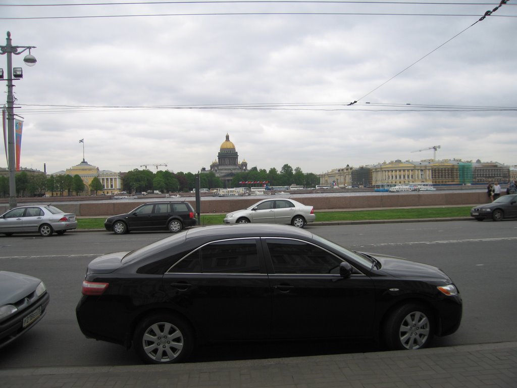 View from University embankment by Usama ben Yorik