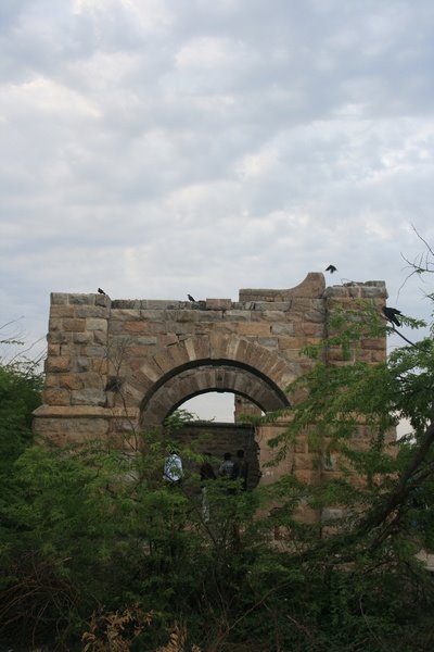 Water tank ruin @ Danushkodi by Stephan Guilloux