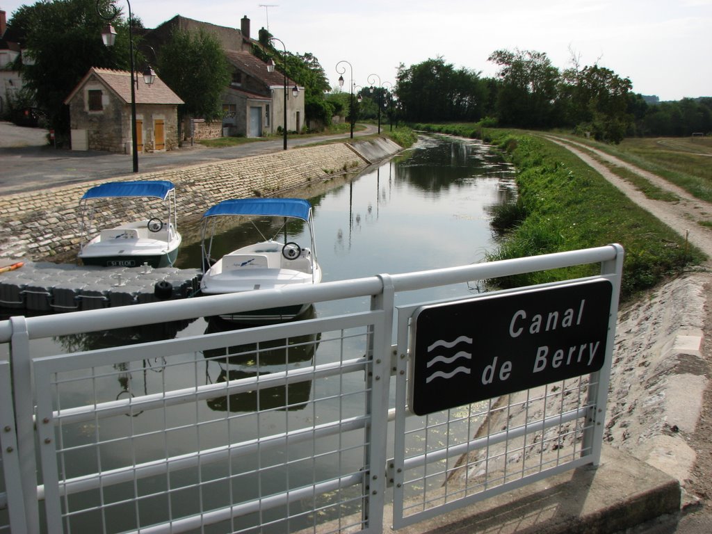 Canal de Berry by lucsleeckx