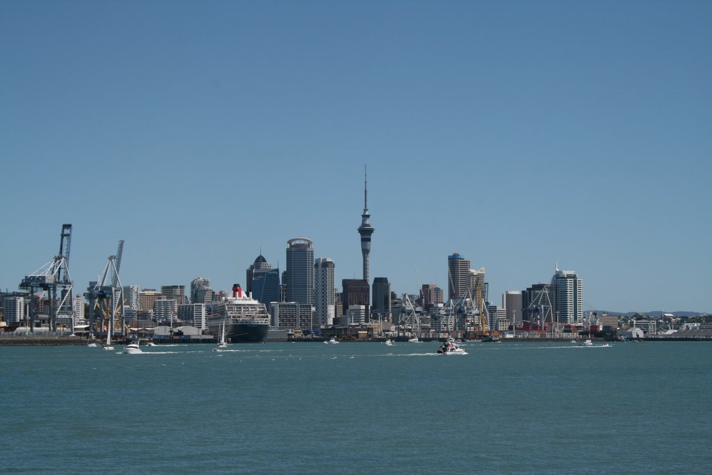 Auckland - Skyline by MB_P