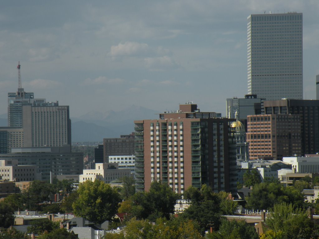 Longs Peak Visible Through Haze As Golden Dome of Capitol Shines in Downtown Denver by ryandenver