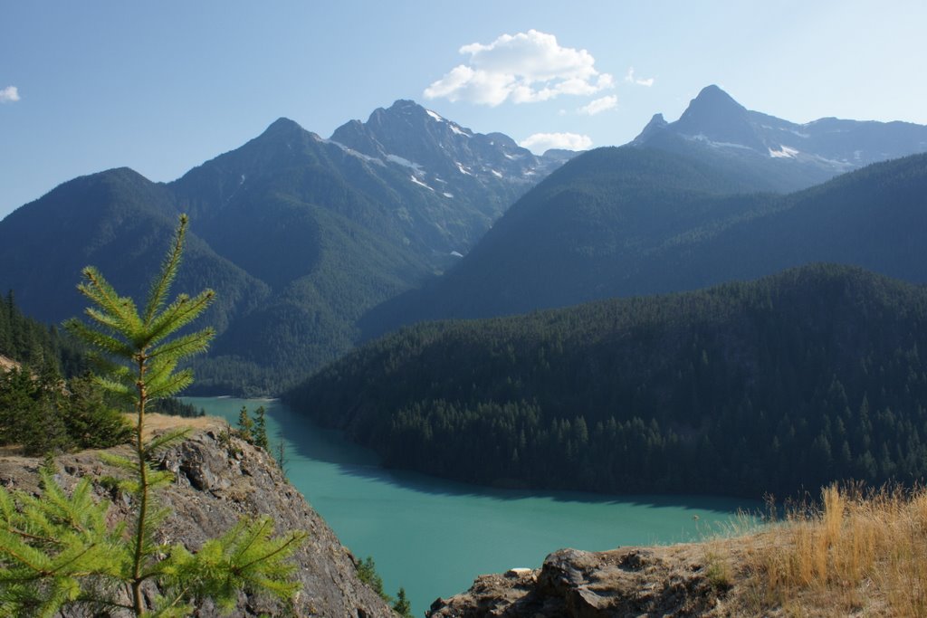 Diablo Lake, WA by Tom-son