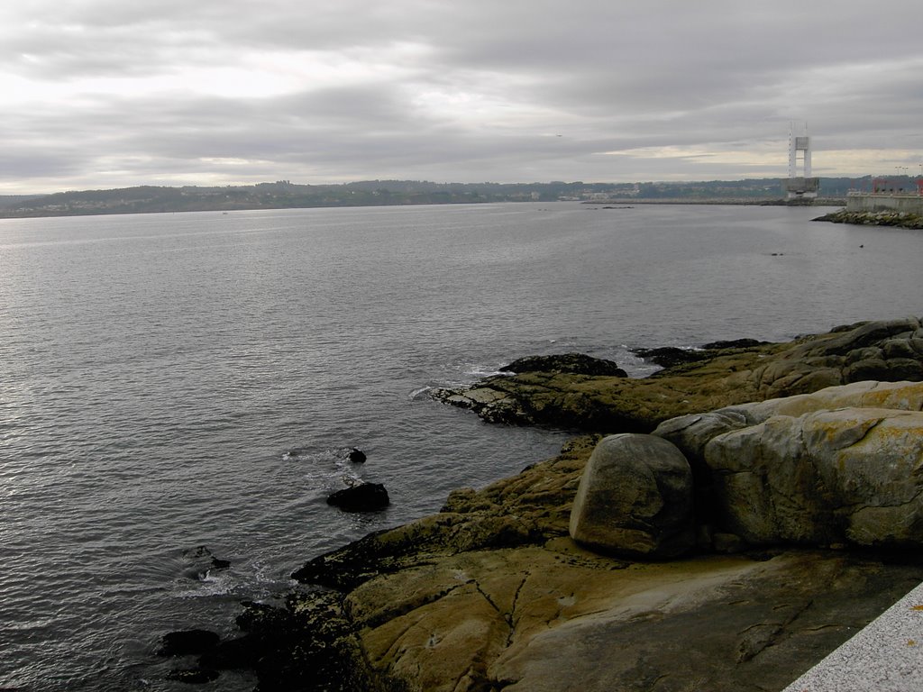 Vista desde Paseo Maritimo by Rosaflor