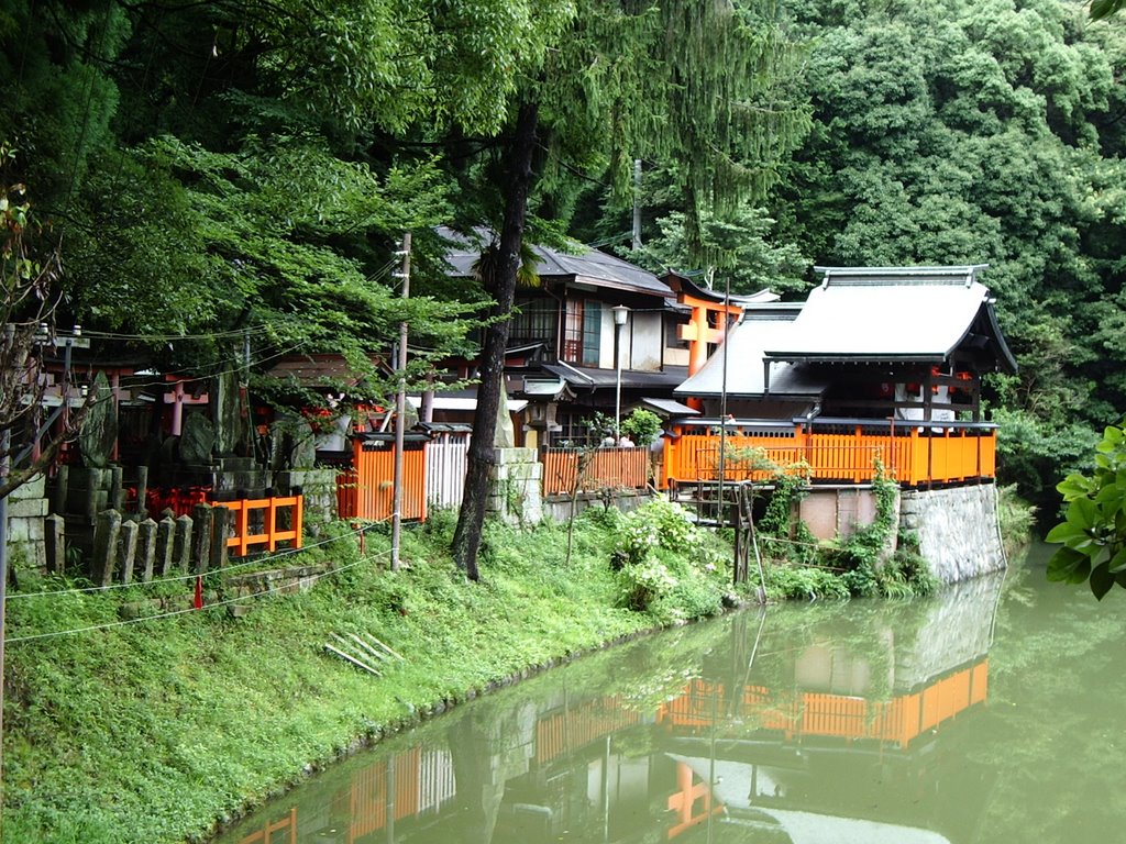 Kyoto Fushimi Inari Taisha by patapon