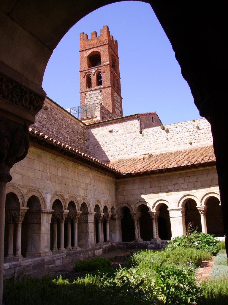 Cloître et cathédrale d'Elne - Roussillon by REVIN08