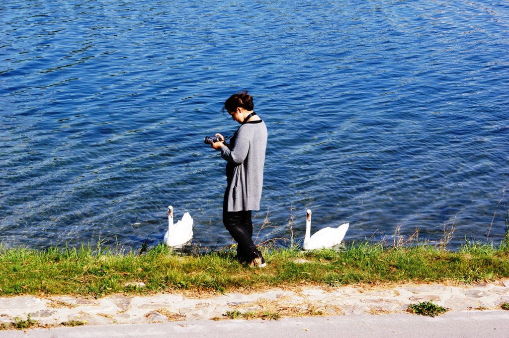 Tami beim fotografieren by Maric Ranko